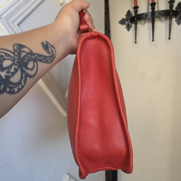 Vintage Coach NYC Red Slim Satchel 9430❤️🥀 - Picture 5 of 15